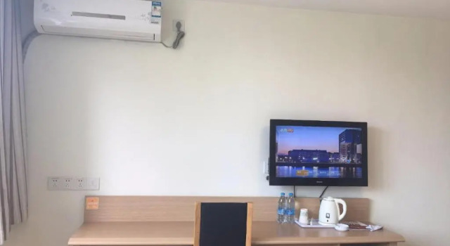 Двухместный номер Superior 7 Days Inn  Hengyang Xihu Park Branch