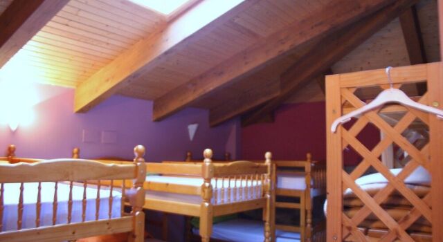 La Bodega Del Camino - Hostel, Rezerwuj Hostel Valle de Yerri 