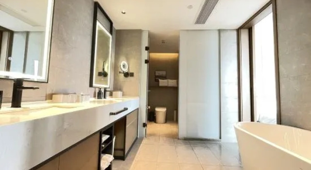 Полулюкс Premier Xuzhou Pengcheng Square Hubushan Atour Hotel