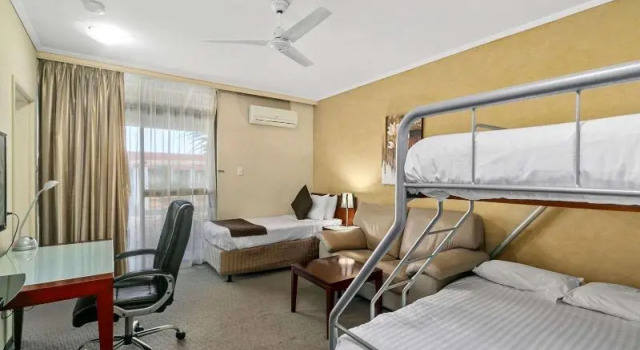Семейный номер Standard с балконом Comfort Inn Whyalla