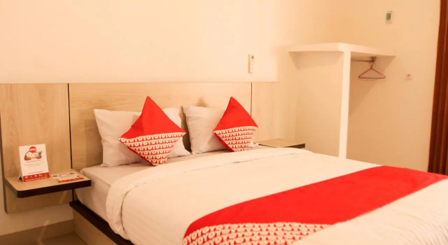 OYO 174 Desilva Bandara, Rezerwuj Hotel Palembang Sumatra