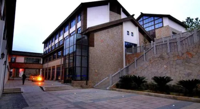 Cihang Hotel, Buchen Sie Hotel Putuo Zhoushan