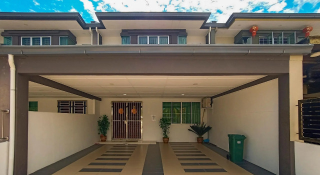 Oyo 90191 Sibu Homestay4U, Rezerwuj Dom wakacyjny Hotele w Sarawak z parkingiem, Parking