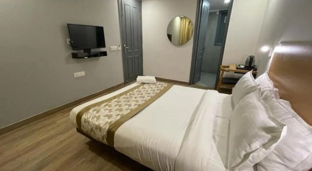 Saltstayz Express - Golf Course Road & DLF Phase-1, Забронировать Отель Отели Гургаон с завтраком, рядом с Global Business Park, Завтраки