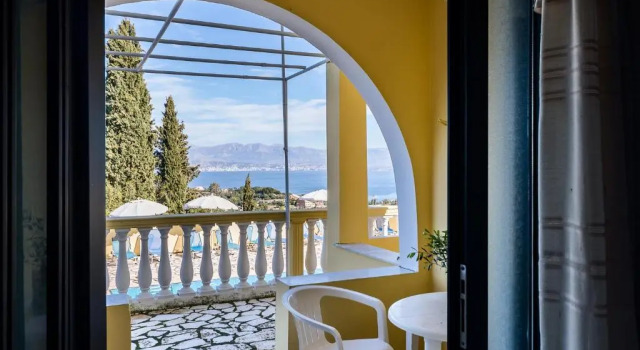 Апартаменты Apollon Apartments
