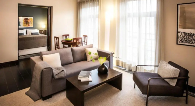 Люкс Отель Bergs Suites