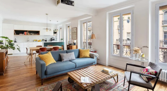Bright Apartment in the Heart of Paris, Забронировать Апартаменты/квартира Париж Иль-де-Франс, рядом с Монмартр