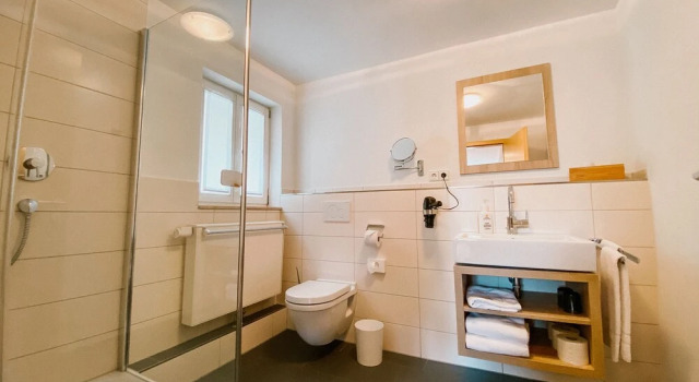 Апартаменты Hotel Gasthaus zur Sonne