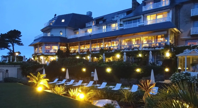 Ti Al Lannec, Rezervovat Lázně / Resort Trébeurden 