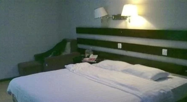 Zhengzhou Dragon Business Hotel, Book Hotel Zhengzhou Henan