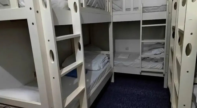 DNest Hostel, Забронировать Хостел Хостелы Дубая, рядом с Twin Towers Shopping Centre, Хостел