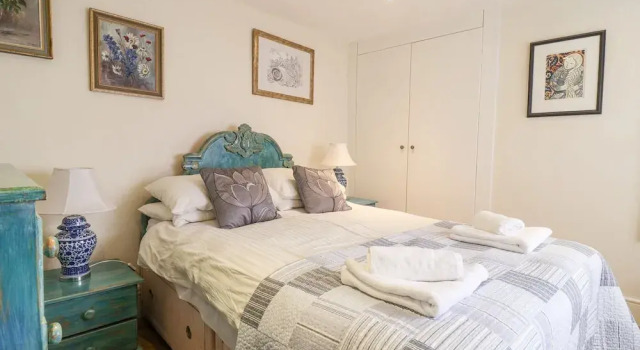 Upside Down Cottage, Rezervasyon Tatil Evi Merseyside villalar, Villa