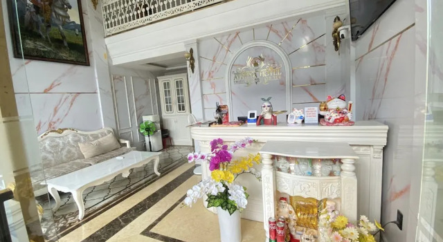 OYO 1214 Hoang Gia Athena Hotel, Забронировать Отель Хюэ Тхыатхьен-Хюэ, рядом с Tu Dam Pagoda