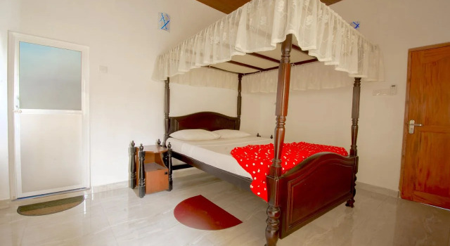 Kandy Riverside Villa