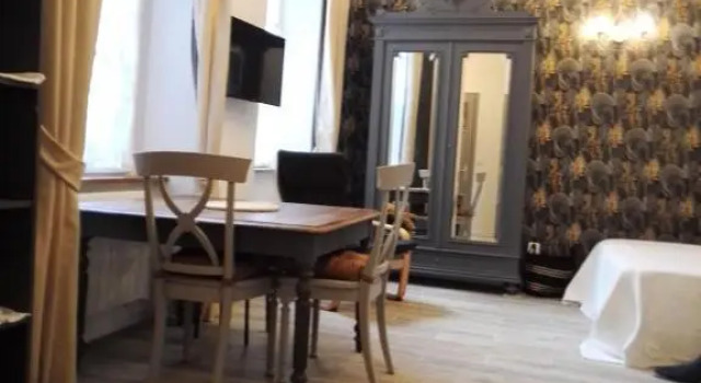 Апартаменты Le George Sand Elegant Studio Coeur Historique (Adults Only)