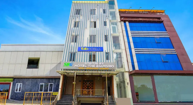 Fabhotel Prime Emporio Villa By Sbg