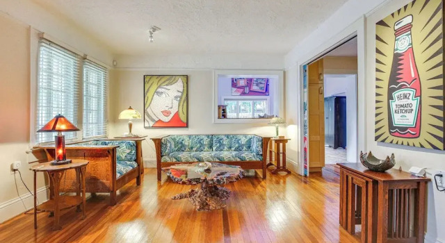 Fort Lauderdale Oasis w/ Pool ~ 2 Mi to Beach!, Забронировать Дом для отпуска Отели Форт-Лодердейл с парковкой, Парковка