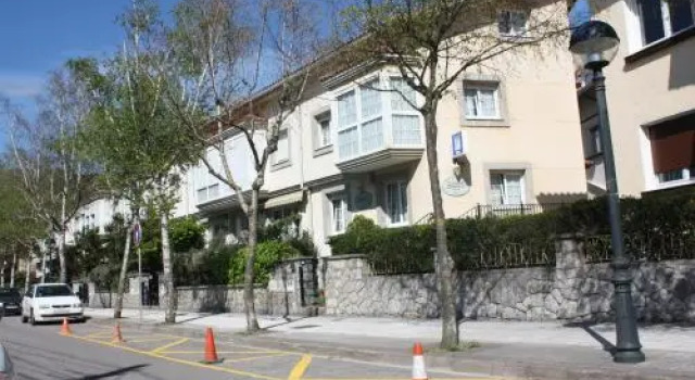 Pensión Zumardi, Varaa Hotelli Deba Costa Guipúzcoa