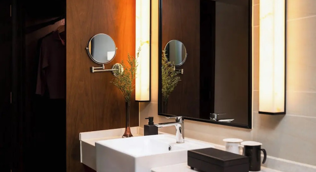Двухместный номер Deluxe SSAW Boutique Hotel (Jiefangbei Hongyadong Branch)