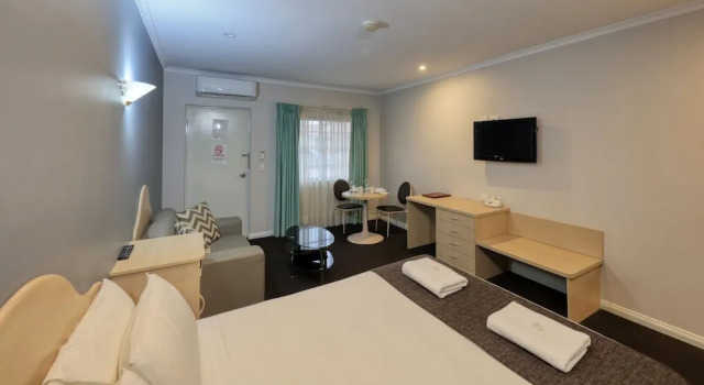 Номер Standard Charles Rasp Motor Inn & Cottages