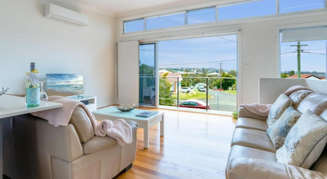 KIAMA SUNRISE Kiama and Surrounds 4pm check out Sundays