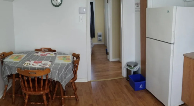 Cotufas 1 bedroom apartment, Rezerwuj Apartament Hotele w Outaouais z parkingiem, Parking