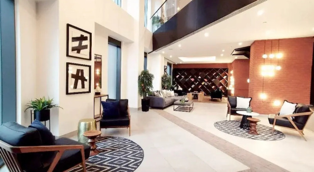 Luxury apartment in central London with private balcony, Забронировать Апартаменты/квартира Апартаменты Лондона, рядом с Церковь Святого Спасителя, Апартаменты/квартира