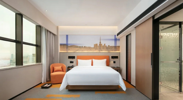 Номер Luxury Hampton by Hilton Foshan Dali