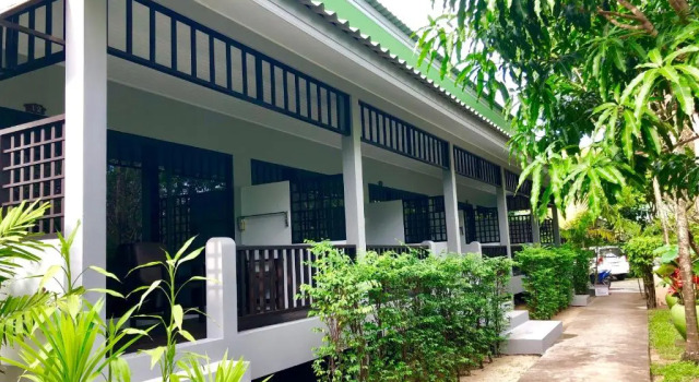 Трёхместный номер Standard Lamai Inn 99 Bungalows