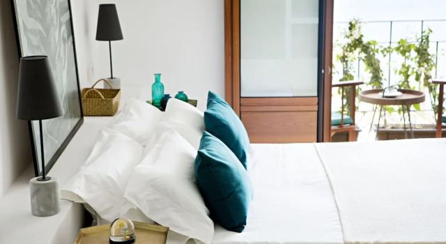 105 Suites @ Marina Magna, Book Hotel Ivisa 