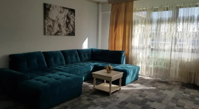 Hotel Coral, Book Hotel Hotels in Valea Lupului with Parking, Parking