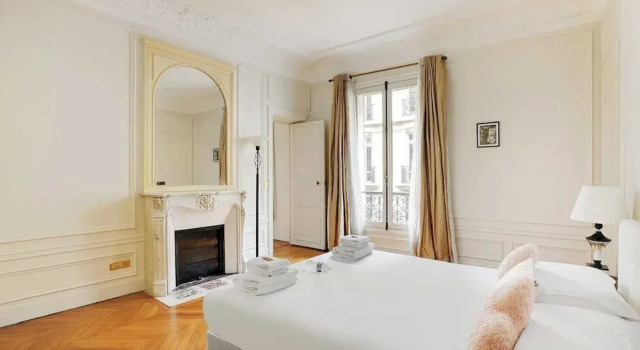 Splendid Spacious Apartment - Trocadero