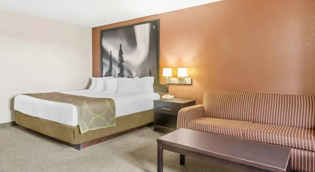 Номер Business Super 8 by Wyndham Meadow Lake