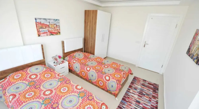 Guitar Apartment