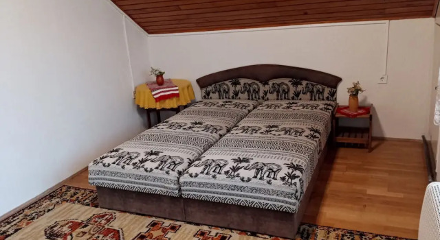 A Whole Holiday House With a Garden in Fonyód for 2-10 Persons, Prenota Casa vacanze Fonyód 