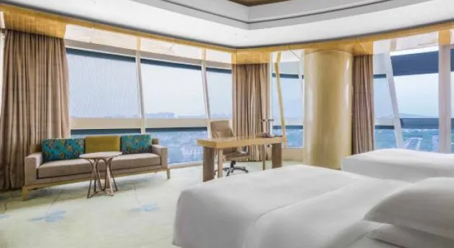 Номер Deluxe Sheraton Huzhou Taihu Lake Hot Spring Resort & Spa