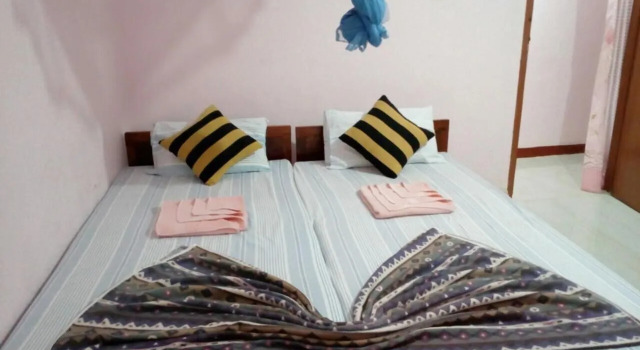 Lizzie Villa Guest House