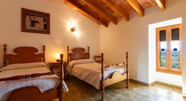 Villa - 5 Bedrooms with Pool and WiFi - 103125, Rezerwuj Willa Hotele w Majorka z parkingiem, Parking