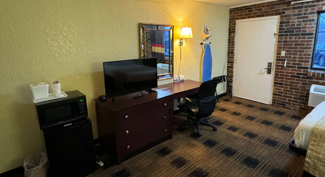 Travelodge by Wyndham Airport Platte City