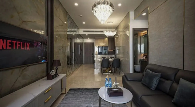 The MarQ Luxstay Ho Chi Minh Central, Забронировать Апартаменты/квартира Отели Хошимина с парковкой, рядом с Зоопарк и ботанический сад Хошимина, Парковка