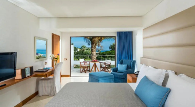 Двухместный номер Deluxe с видом на море Elounda Bay Palace, a Member of the Leading Hotels of the World