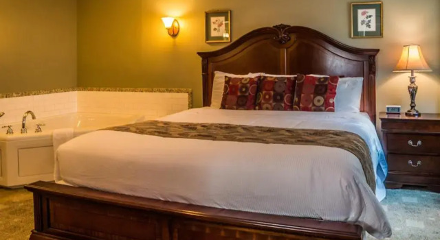 Cranmore Inn Bed and Breakfast, Забронировать Отель Норт-Конуэй Cranmore Mountain Resort, рядом с Мини-гольф "Банана Вилладж"