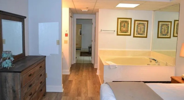 River Place Condos 409 1BD, 2Bath