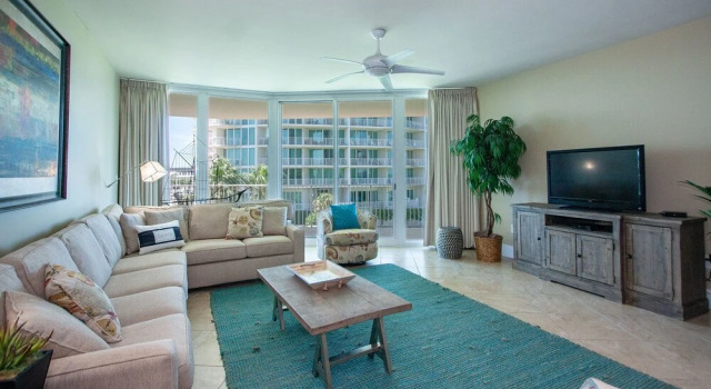 Two Bedroom Condo Stunning Views - Unit Crc0216, Prenota Hotel Hotel a Alabama con piscina, Piscina