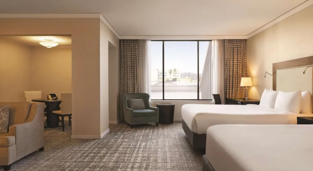 Четырёхместный полулюкс Signia by Hilton San Jose