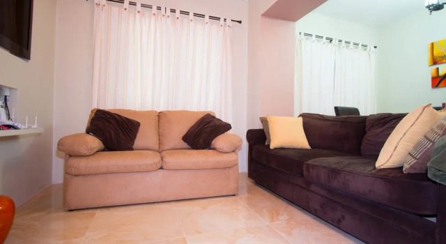 Апартаменты Luxury c 1 комнатой с видом на город The Bailey's New Kingston Suites