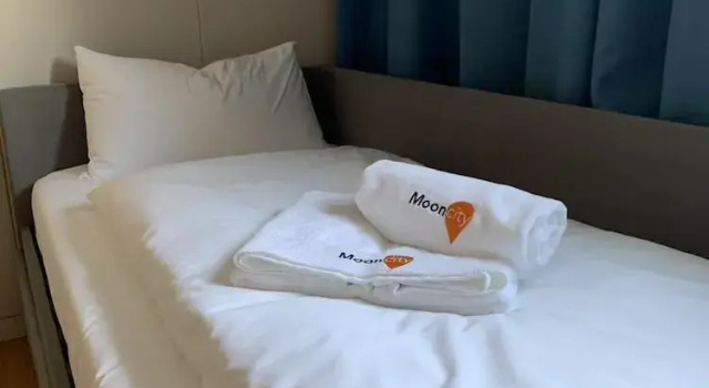Двухместный семейный номер Standard с видом на внутренний двор Mooncity Hotel & Boardinghouse