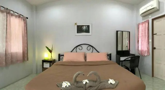 Двухместный номер Standard с балконом 2N Guesthouse