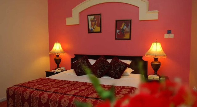Полулюкс Windsor Tower Hotel Manama