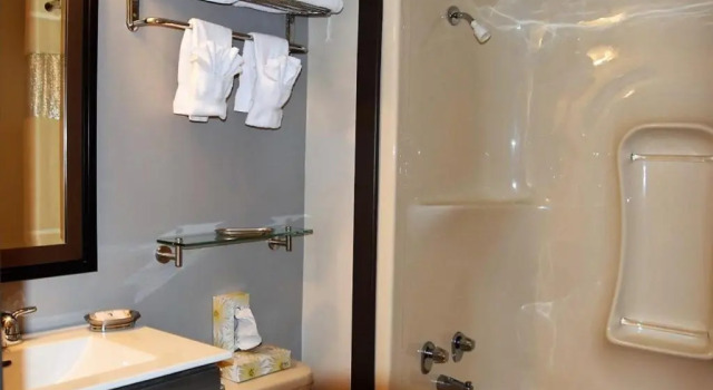 Четырёхместный номер Standard Bras dOr Lakes Inn